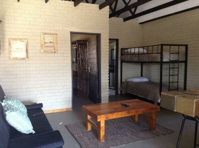 851 Chalets 0a382343f994d70cf41878870ad43385 768x574