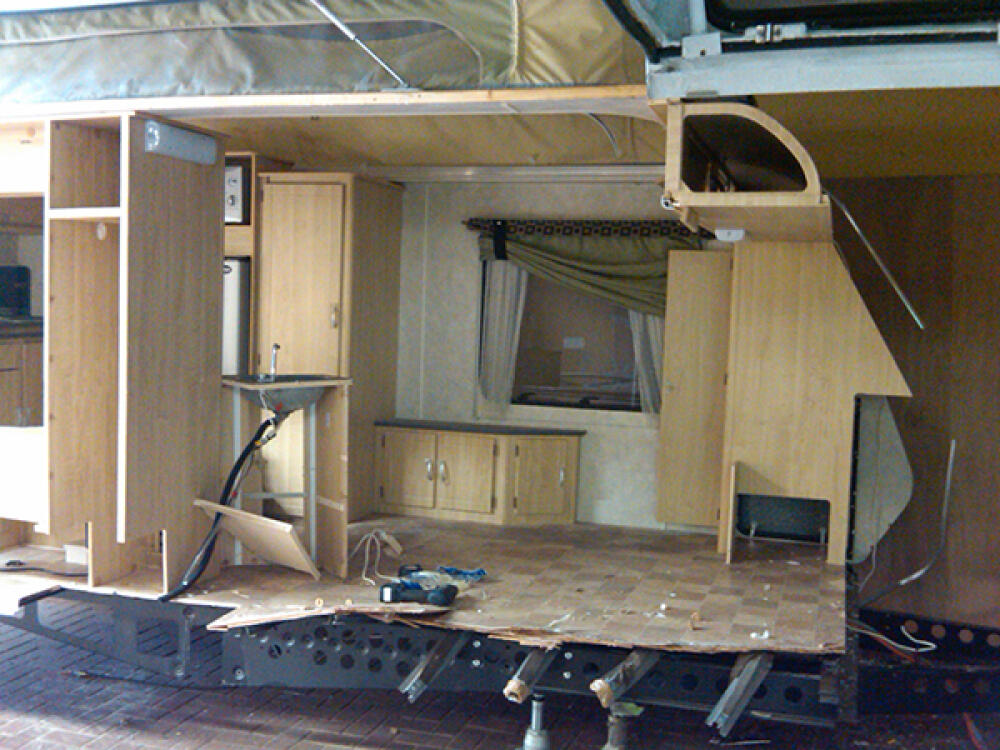 1469 Rebuilds 05 Romany Rebuild
