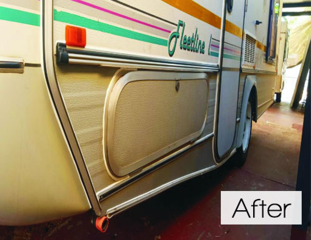 1469 Before and After 03 Fleetline Accident After