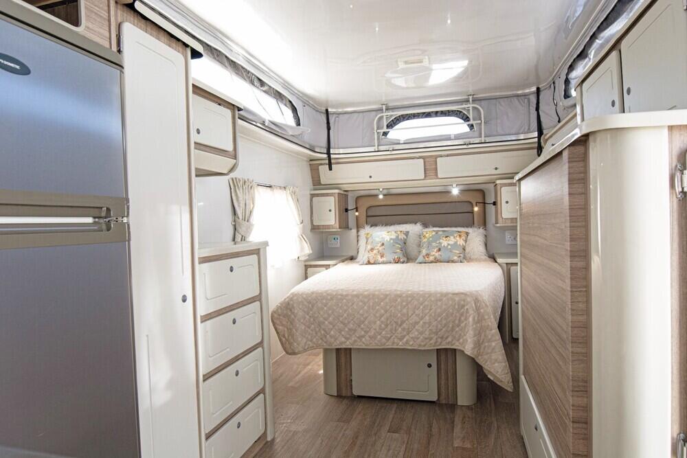 40620 Jurgens Penta 138 GS Interior 1