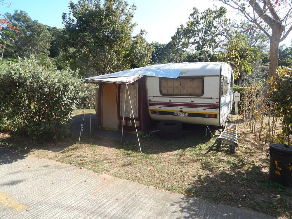 964 Caravan and Camping XC