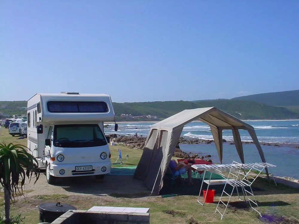 797 Main Photos Motorhome at Buffalo Bay 02